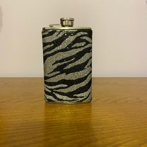 Sparkle Flask NWOT
